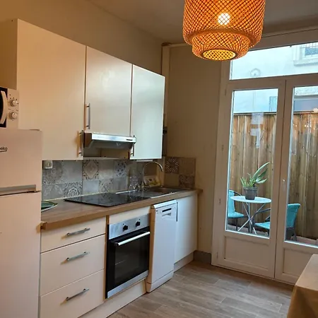 Maison De Avec Petite Terrasse *