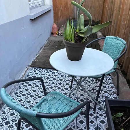 Maison De Avec Petite Terrasse Διαμέρισμα Αζάν